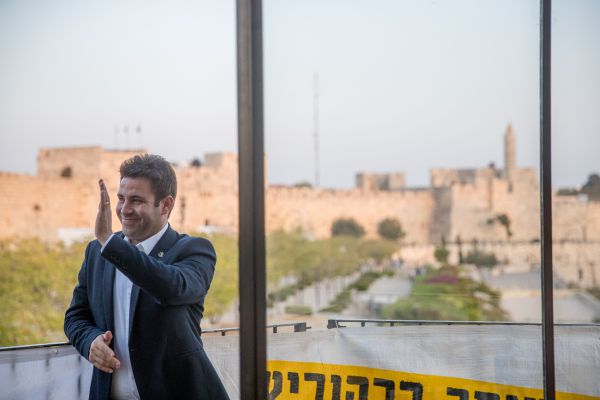 הנפגע הגדול מנטישת דייטש – עופר ברקוביץ'