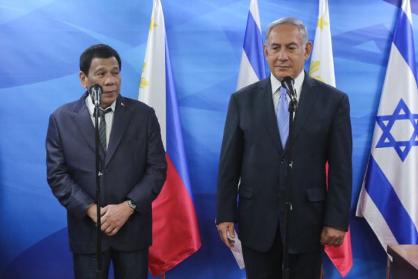 נשיא הפיליפינים לנתניהו: "מקווה שהקשרים יימשכו"