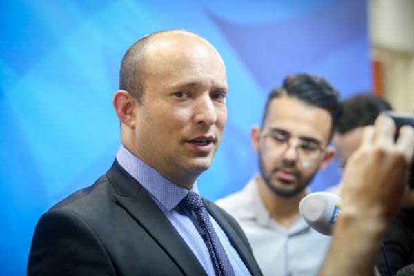 שינוי הפריימריז. הטיימינג שהכי מתאים לבנט /פרשנות