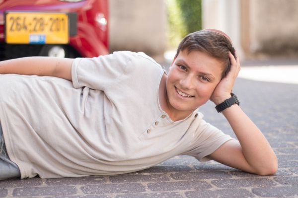 "יש בי כח": סינגל ראשון לכשרון הצעיר שמואל נעמן