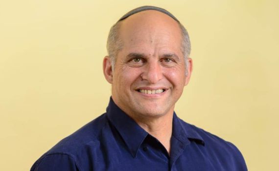 קרית ארבע צריכה ראש מועצה שיאחד את הציבור