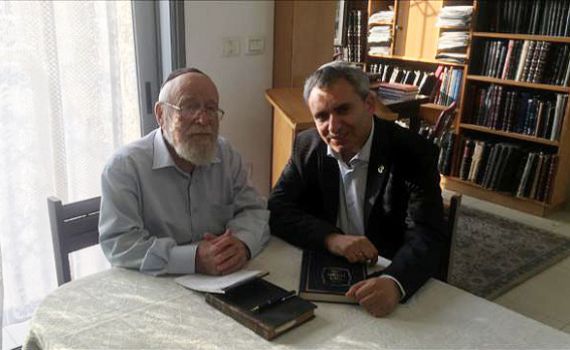 "לא שינה את דעתו": הרב ליאור נחרץ  בתמיכתו באלקין