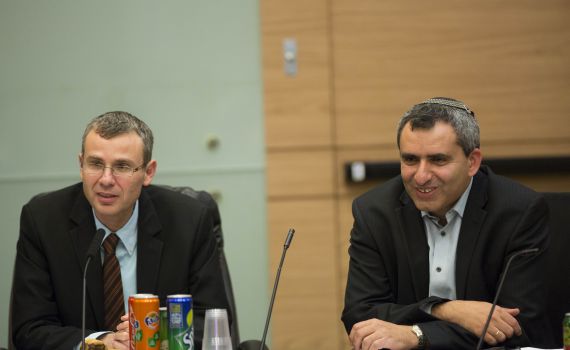 בפעם ה- 2: אלקין ולוין מסרו עדות פתוחה בתיקי נתניהו