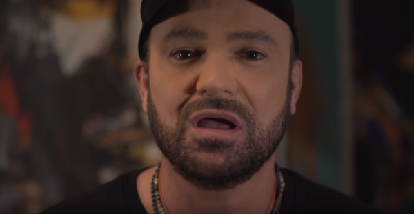 שמח במה שיש: דוד ד'אור בקליפ חדש • צפו