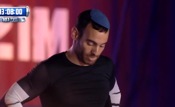 עשה כבוד: המתמודד הסרוג שכבש את נינג'ה ישראל