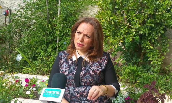 חגית משה מזהירה: "עופר ברקוביץ' ישבור שמאלה"