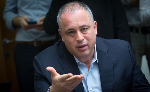 תלונה במשטרה נגד חזן: "חצה את גבולות המסוכנות"