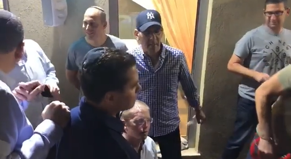 מרגש: יום ההולדת שארגנו ליהודה הישראלי• צפו