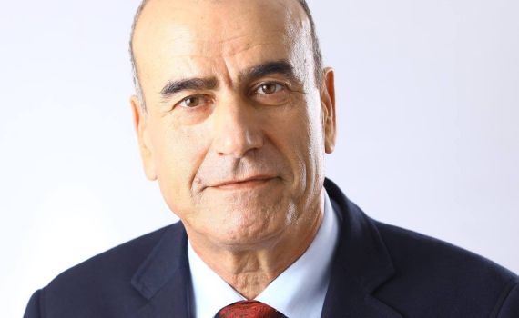 האלוף הודיע לגבאי: "פורש ממפלגת העבודה"