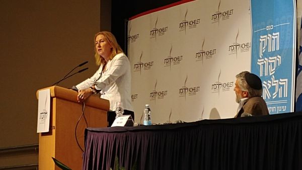 לבני תקפה את שקד: "לא מבינה מהי דמוקרטיה"