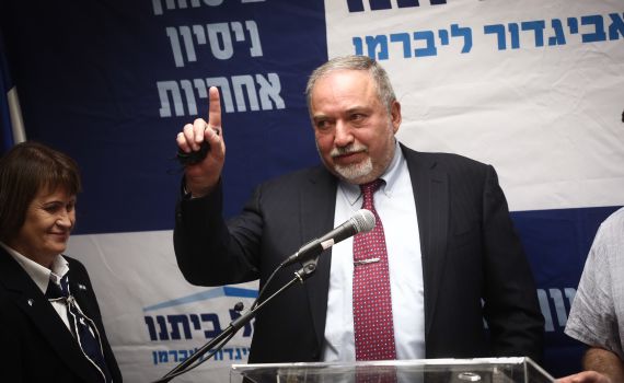 ליברמן: "גם רועי קליין היה מתקומם נגד דברי הרבנים"