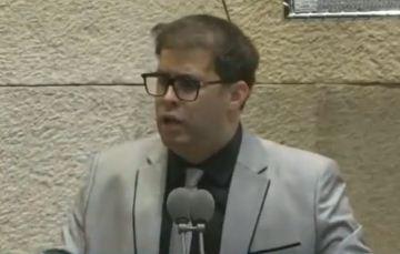 "זו שליחות": צפו: 'נאום ההתבוללות' של אורן חזן