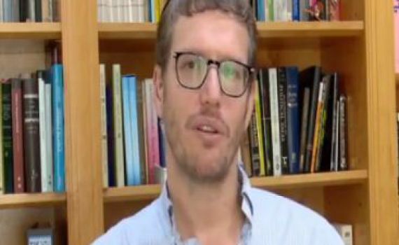 דבי וינרוט:'אבא אמר לי לפני פטירתו; אתה תעמוד בזה'