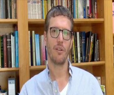 דבי וינרוט:'אבא אמר לי לפני פטירתו; אתה תעמוד בזה'