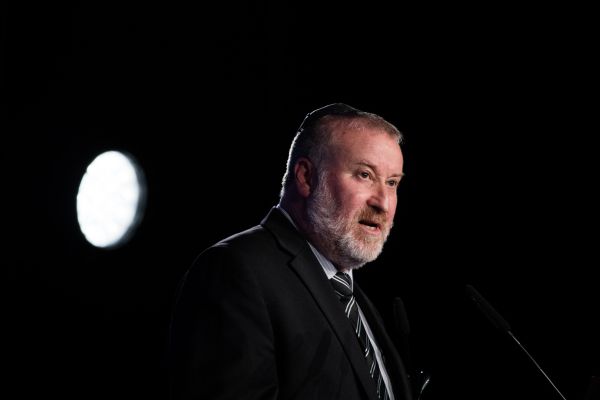 השחיתו את מצבת אביו של מנדלבליט; נתניהו: "מזעזע"