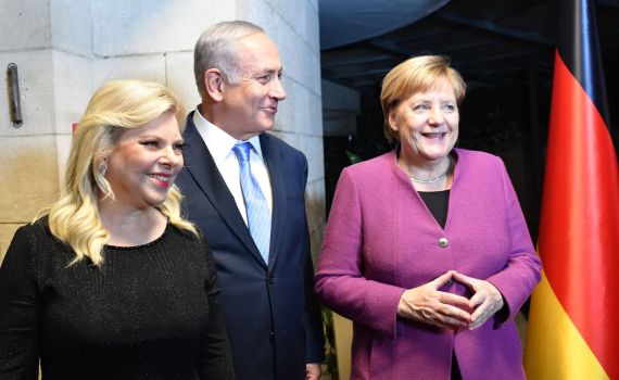 פגישה עם נתניהו וחאן אל אחמר:מרקל נחתה בישראל