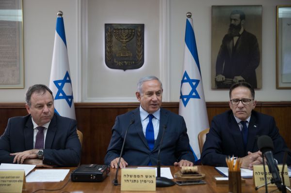 נתניהו מרגיע: "חוק הגיוס טוב והוא צריך לעבור"