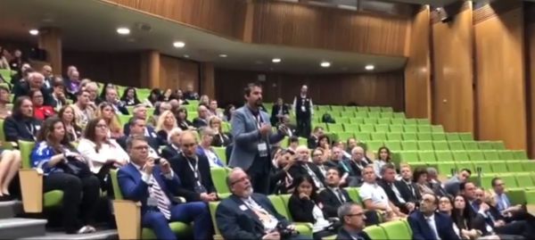 צפו: העיתונאי הנוצרי הפתיע את יו"ר הכנסת