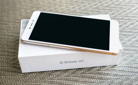 טלפון לוהט: תקלה נרחבת במכשירים של שיאומי