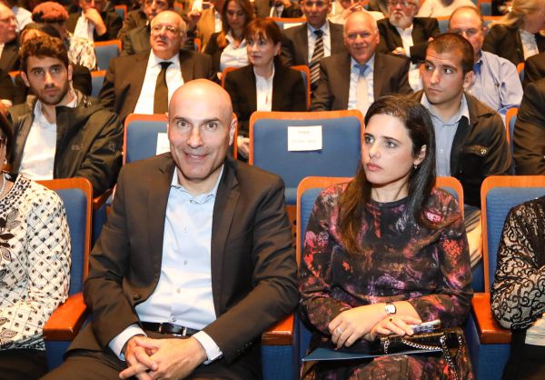 שקד על פרשת אפי נווה: 'מחכים לסיום החקירה'