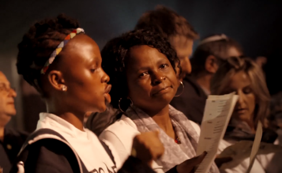הכי מטורף: כשקולולם הגיעו לדרום אפריקה• צפו