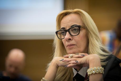 "מאות מאיימים ומקללים אותי; לא אצביע יותר ליכוד"