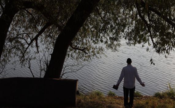 הקב"ה לא רוצה שנהיה צדיקים מבודדים