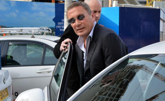 נוחי דנקנר נכנס לכלא: "מאמין שהכל לטובה"