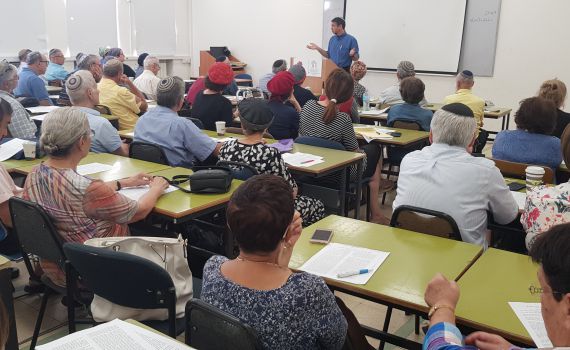 לראשונה: תכנית לימוד תורה משותף לזוגות