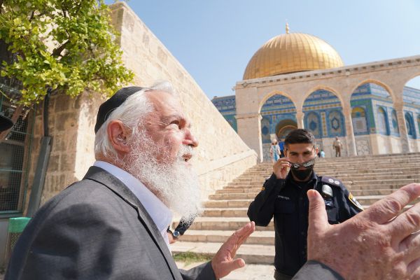 לראשונה בחייו: תלמיד של הרצי"ה עלה להר הבית. צפו