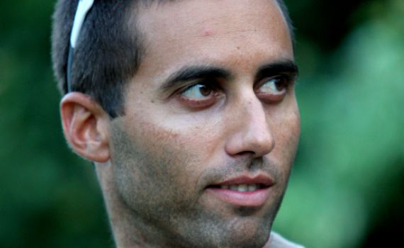 הלם: גל פרידמן מוכר את מדליית הזהב האולימפית