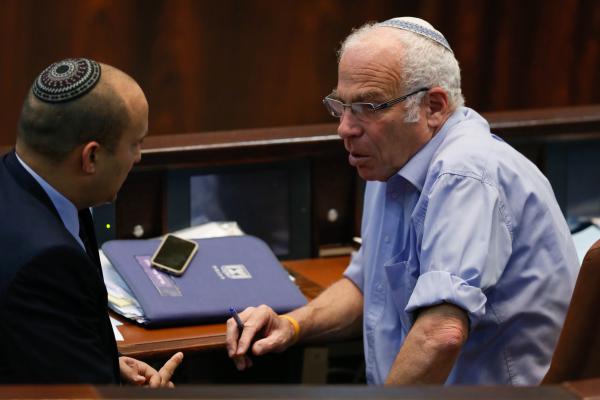 לקראת חתימה: הדרישות של האיחוד הלאומי מבנט