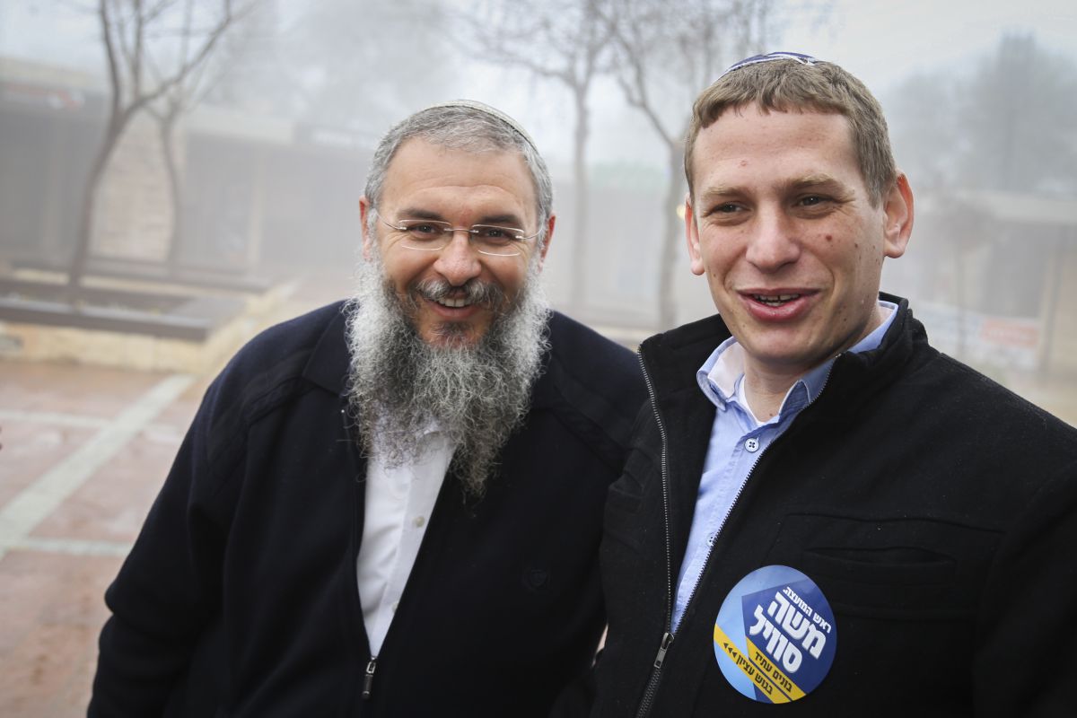 סקר: שלמה נאמן ומשה סוויל עולים לסיבוב שני