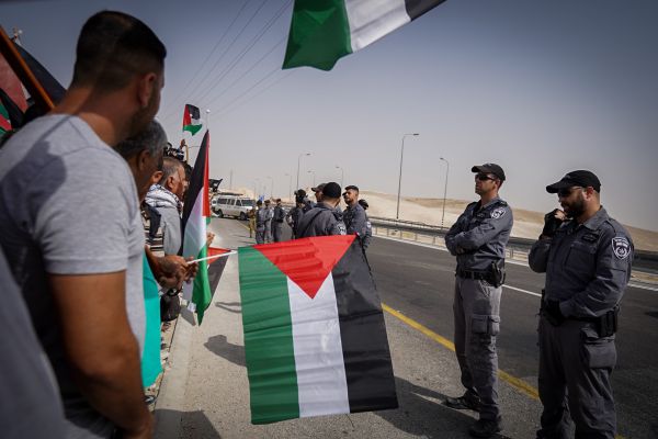 פינוי חאן אל אחמר נדחה עד להודעה חדשה