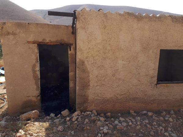 שתי גופות חרוכות נתגלו במבנה נטוש בבקעה