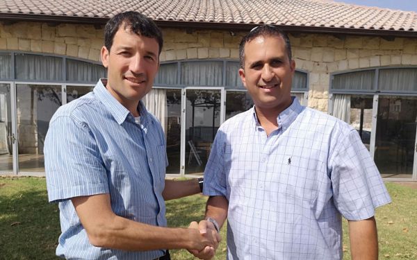 דרמה במטה בנימין: אפי שרון הסיר את מועמדותו