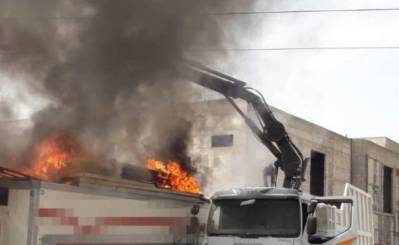 מנוף פגע בכבל מתח גבוה, פועל נפצע באורח אנוש