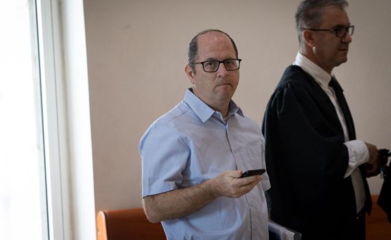 יו"ר הבית היהודי באלעד: "החרדים חצו קו אדום"