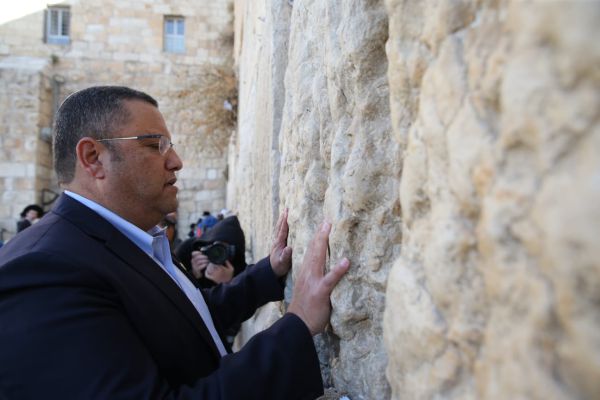 מצביעים ומתפללים: סיכום מחצית יום הבחירות • גלריה