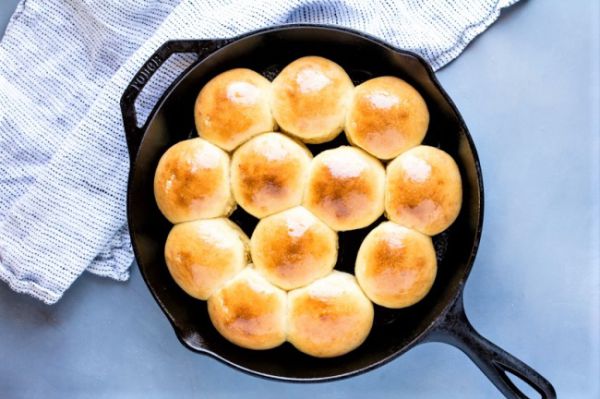 טעים להכיר: הדרך הכי מהירה להכין לחמניות בבית