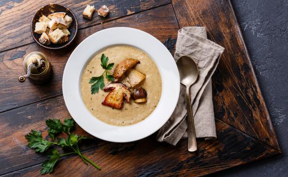 קל וטעים: מתכון למרק פטריות הכי נכון לעונה