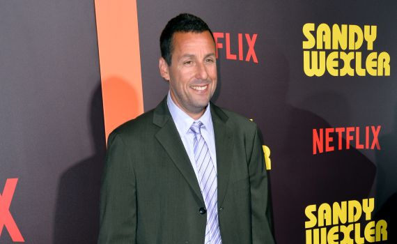 בשידור חי: כוכב הקולנוע בירך על עלייה לתורה•צפו