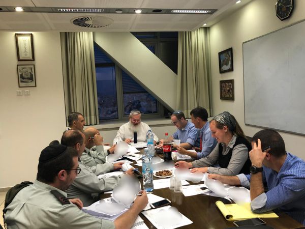 מה עשה בן דהן בשעות האחרונות כסגן שר הבטחון?