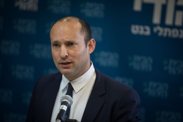 בנט בביקורת על נתניהו: "חוק סער לא יהיה נכון"