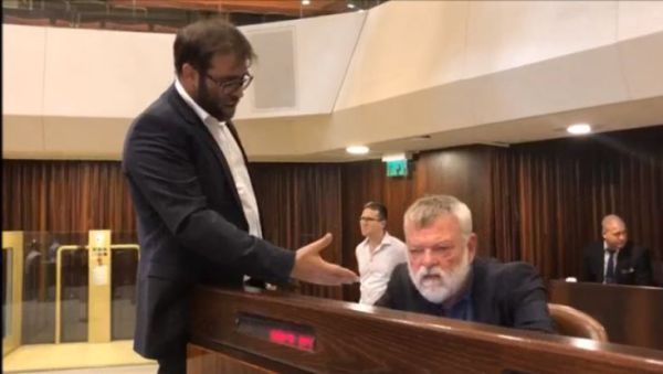 הכנסת לא תטיל סנקציות על חזן וגילאון