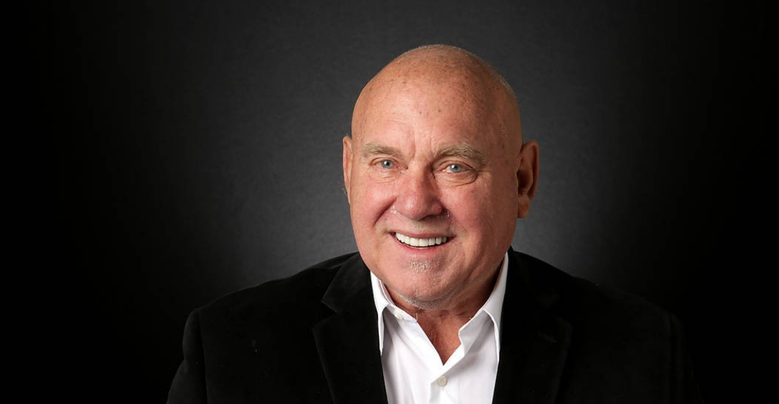 רק בארה"ב: נבחר למועצה 3 שבועות אחרי מותו