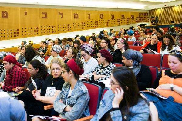 לתת תקווה גם בשעת חירום: כך תוכלו לפעול