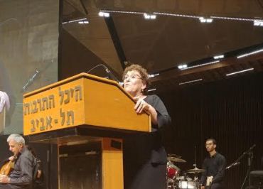 "אם יש לכם ילדים שקוראים לכם 'אמא', תגידו תודה"