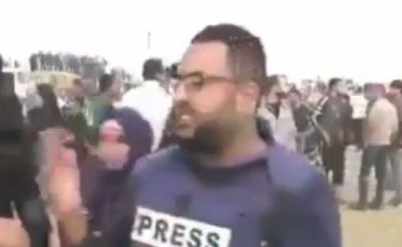 הכתב איבד עשתונות- ותקף נער שהפריע לו. צפו