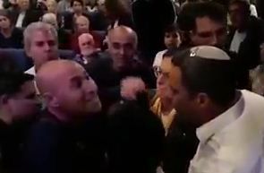 צפו: ראש העיר שדרות מותקף בישיבה החגיגית